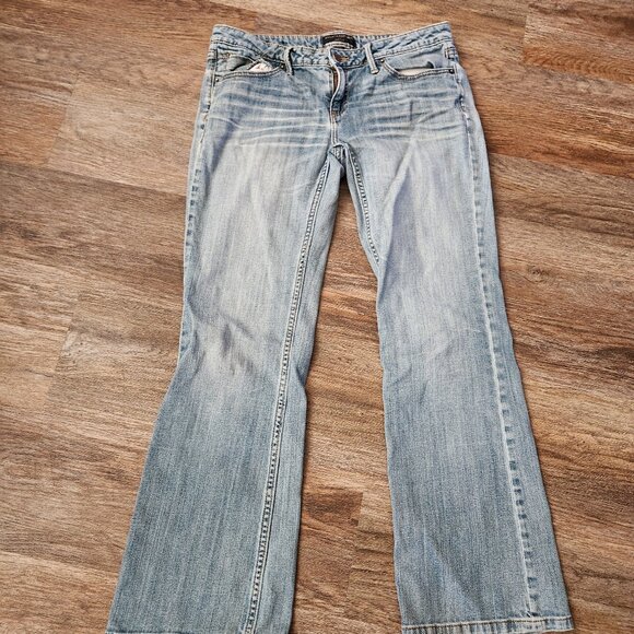 Banana Republic Denim - Banana Republic Boot Cut Ladies Jeans Size 28 / 8S